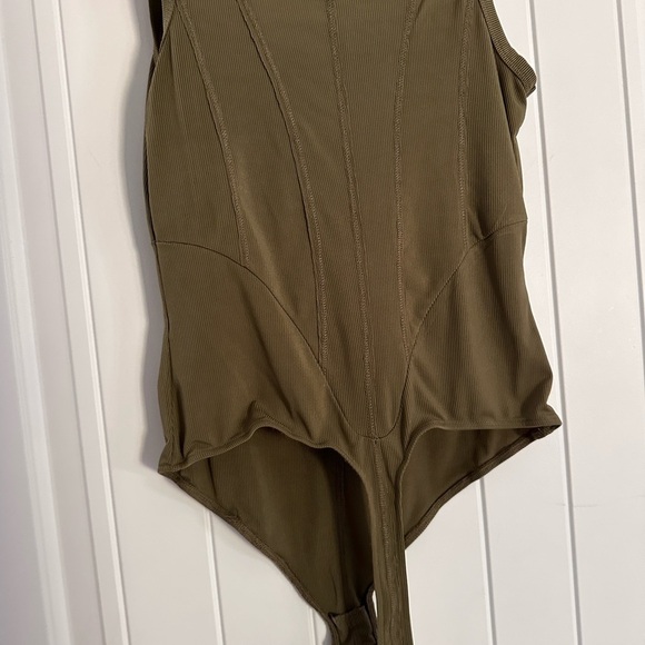 Free People That Girl green bodysuit​ - Picture 5 of 5